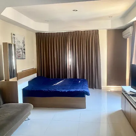 Happy Corner House Apartment Pattaya Exterior photo